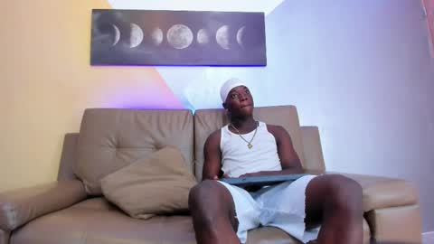 Snapshot of daniell_ferrari chatting on January 27, 9:22 pm daniell_ferrari online show from January 27, 9:22 pm