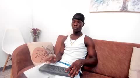 Snapshot of daniell_ferrari chatting on February 11, 9:35 pm daniell_ferrari online show from February 11, 9:35 pm