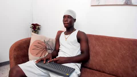 Snapshot of daniell_ferrari chatting on February 12, 8:40 pm daniell_ferrari online show from February 12, 8:40 pm