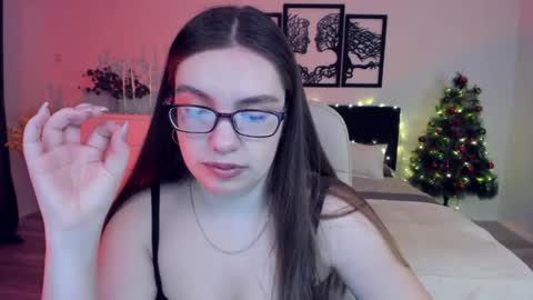 Daniella online show from December 10, 11:22 am