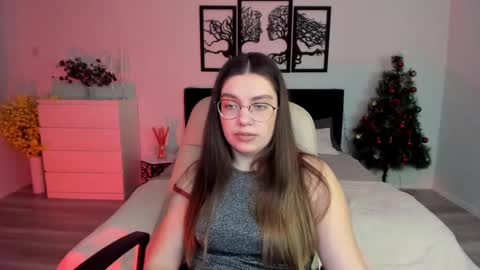 Daniella online show from December 20, 11:54 am