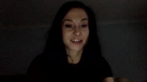 Snapshot of daniellbisous chatting on November 24, 1:22 pm daniellbisous online show from November 24, 1:22 pm