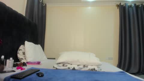 danielle_rock online show from February 19, 3:28 am