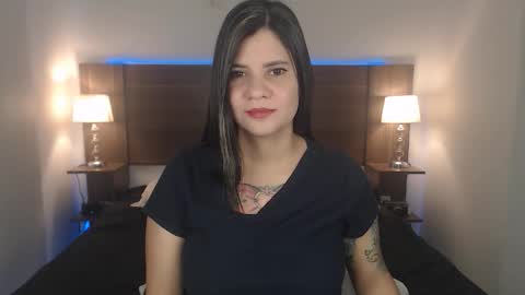 Snapshot of daniellerain chatting on October 31, 11:22 am daniellerain online show from October 31, 11:22 am