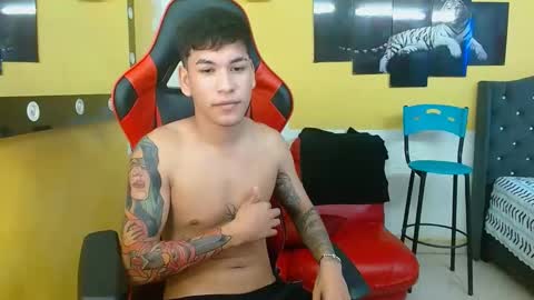 daniels_guzz online show from November 5, 2:00 am