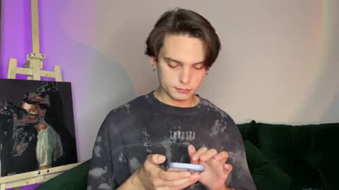 danieltuckerr online show from September 29, 4:34 pm