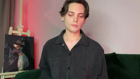 danieltuckerr online show from January 13, 2:22 pm