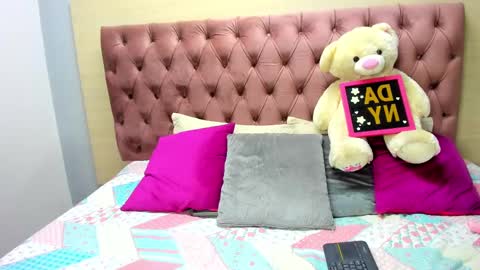 DaniiBelluci  online show from February 17, 8:52 am