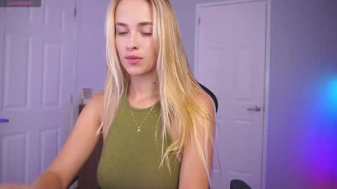 Hi my name is Anna. Please say hello I like to chat with you. If u have request use Tip option .Thank you online show from January 23, 1:41 am