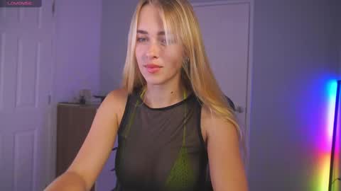 Hi my name is Anna. Please say hello I like to chat with you. If u have request use Tip option .Thank you online show from March 4, 1:34 am