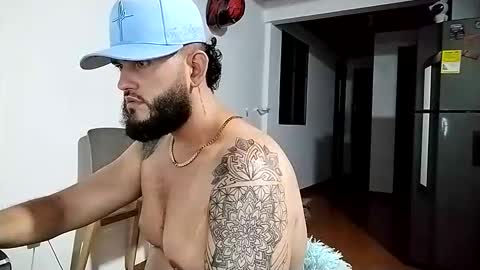 daniloh_xxx online show from October 30, 4:03 am