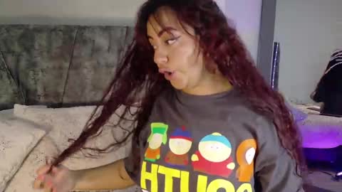 Snapshot of daninianderson chatting on June 4, 9:10 pm daninianderson online show from June 4, 9:10 pm