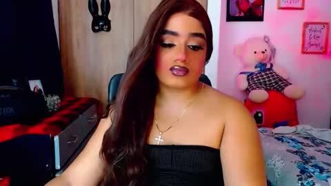 Snapshot of danipein chatting on November 22, 1:04 am danipein online show from November 22, 1:04 am