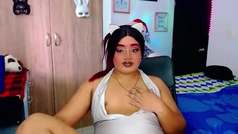 Snapshot of danipein chatting on November 28, 1:03 pm danipein online show from November 28, 1:03 pm