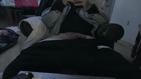 alex19cm online show from February 18, 11:11 pm