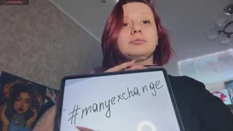 Snapshot of daniredheadevil chatting on November 3, 1:45 pm Your mistress Dani online show from November 3, 1:45 pm