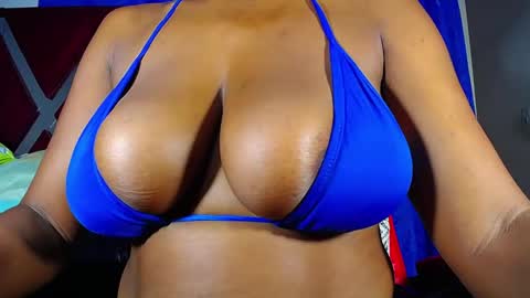 danisabrownn online show from March 16, 12:53 pm