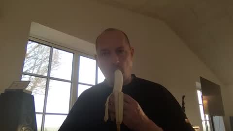 danishjss online show from March 9, 6:50 am