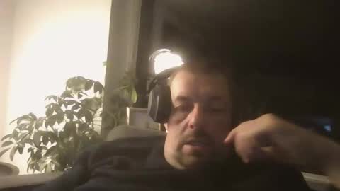 danishman1980 online show from November 8, 11:58 pm