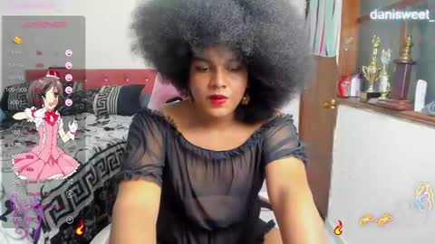 Snapshot of danisweet_ chatting on February 12, 7:02 am dani online show from February 12, 7:02 am