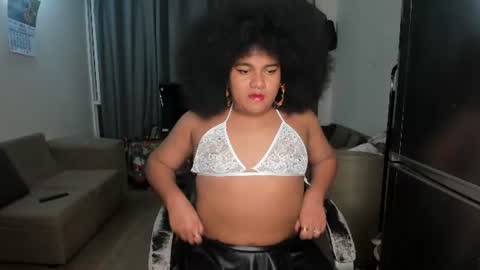 dani online show from June 21, 1:41 am