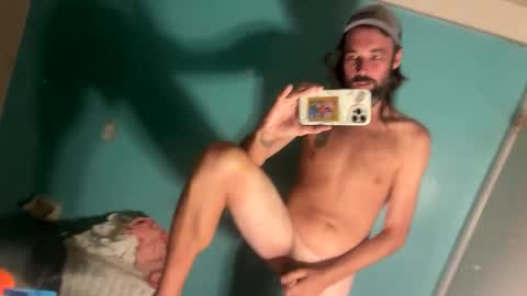 Snapshot of daniszyramaer chatting on December 24, 7:55 pm ZyRaMaxx online show from December 24, 7:55 pm