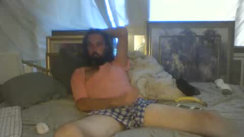 Snapshot of daniszyramaer chatting on October 2, 10:17 pm ZyRaMaxx online show from October 2, 10:17 pm