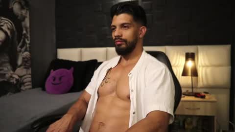 Dann saenz online show from February 21, 1:55 am