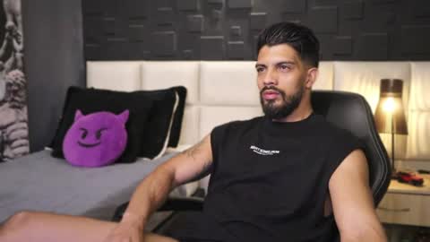 Dann saenz online show from February 22, 1:22 am