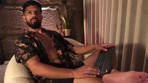 Dann saenz online show from April 21, 2:56 pm