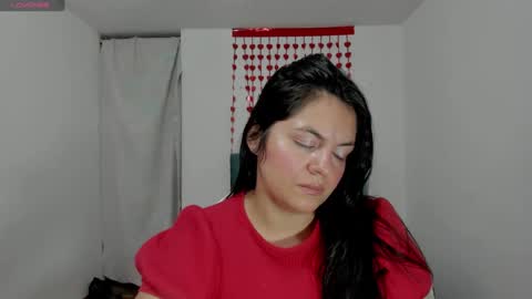 Snapshot of danna_1111 chatting on February 21, 11:32 pm danna online show from February 21, 11:32 pm