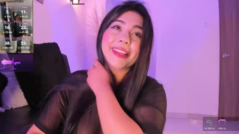 Snapshot of danna_adams1 chatting on June 4, 6:36 pm danna_adams1 online show from June 4, 6:36 pm