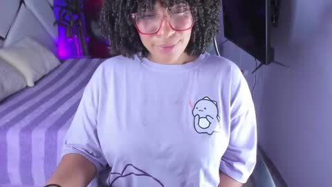 Snapshot of danna_berry chatting on September 17, 4:19 pm DannaBerry online show from September 17, 4:19 pm