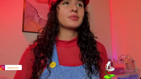 Danna Lovs online show from January 3, 3:01 pm