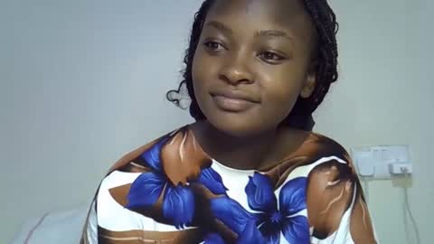 danna_miki online show from December 14, 10:03 pm