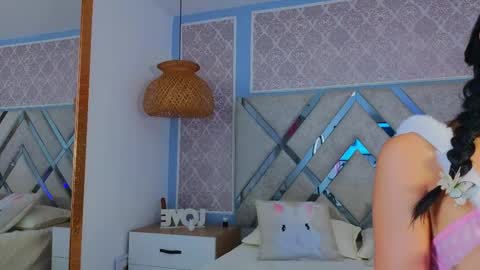 danna_peters online show from April 17, 8:23 pm