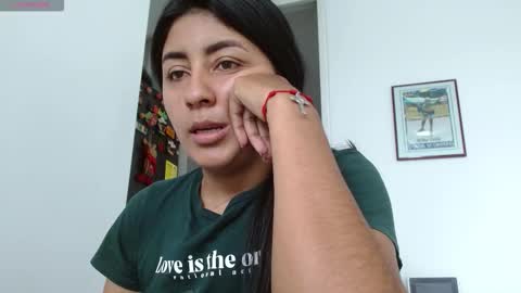 Snapshot of danna_peterson chatting on November 6, 3:57 pm Danna online show from November 6, 3:57 pm