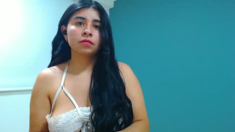 Snapshot of danna_rouses_ chatting on October 15, 2:01 am dannarouses online show from October 15, 2:01 am