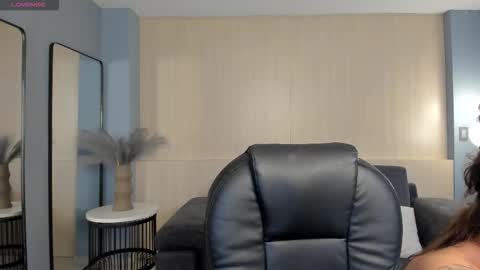 Danna Cruz  online show from September 28, 10:53 am