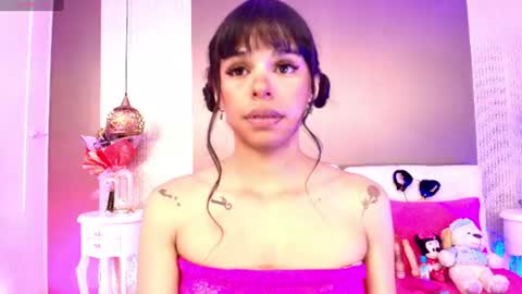 Snapshot of dannadoll69 chatting on June 9, 1:56 pm Dannamunoz130 online show from June 9, 1:56 pm