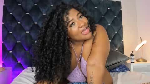 Snapshot of dannafalco25 chatting on December 6, 5:22 pm Valery Danna online show from December 6, 5:22 pm