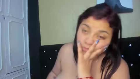 Snapshot of dannagarza chatting on March 10, 10:37 am Danna Garza online show from March 10, 10:37 am