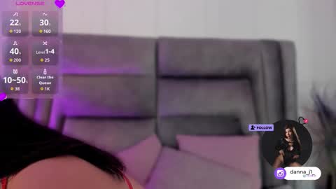 Danna online show from January 10, 7:15 pm