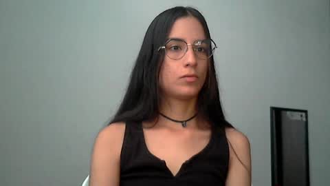 Snapshot of dannali22 chatting on June 24, 7:02 pm Dannali22 online show from June 24, 7:02 pm