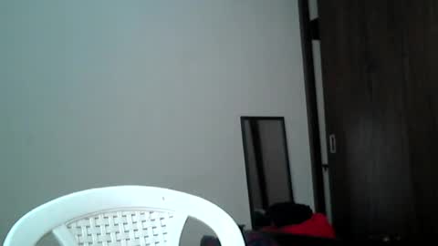 Snapshot of dannali22 chatting on August 3, 6:33 pm Dannali22 online show from August 3, 6:33 pm