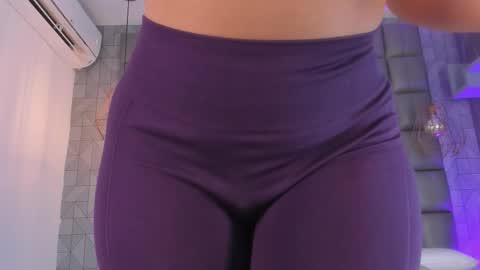 Danna online show from November 25, 12:27 pm