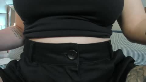 Danna online show from April 24, 6:32 pm