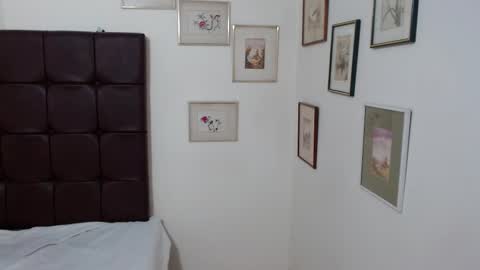 Danna online show from February 12, 5:37 pm