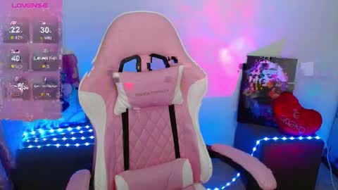 Maddisoon online show from April 23, 1:40 am