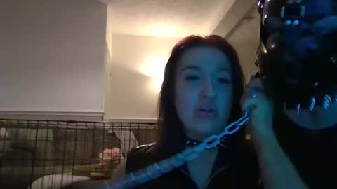 Snapshot of dannityler01 chatting on November 13, 11:03 pm Latex Sluts online show from November 13, 11:03 pm